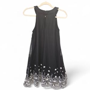 Ryan Michelle Black White Halter Mini‎ Dress Floral Embroidered Hem Size Small